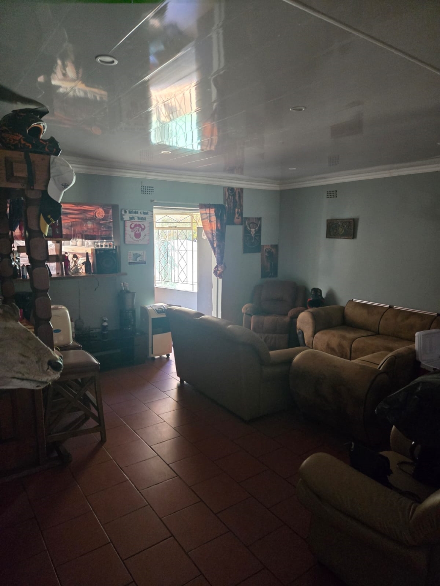 3 Bedroom Property for Sale in Wilkoppies North West